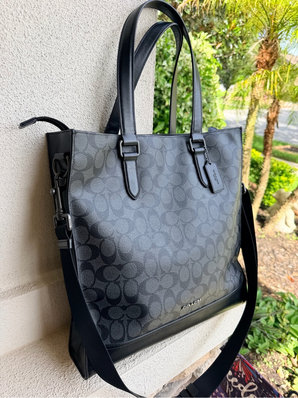 Coach C9442 Large Tote Black Signature Canvas Leather Crossbody Bag $398 - Picture 3 of 13